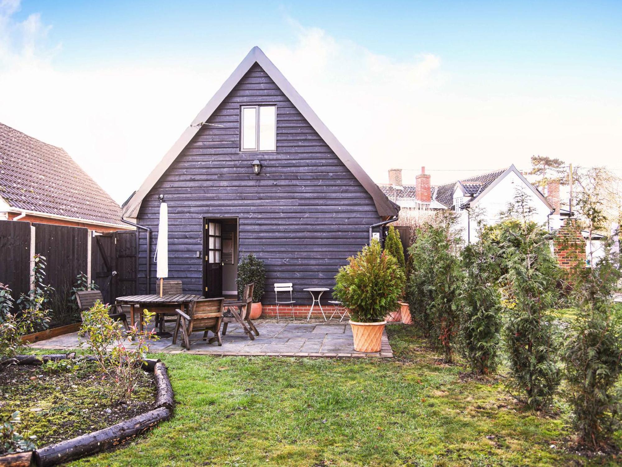 Little Dene Lodge By The Suffolk Cottage Collection Pakenham Εξωτερικό φωτογραφία